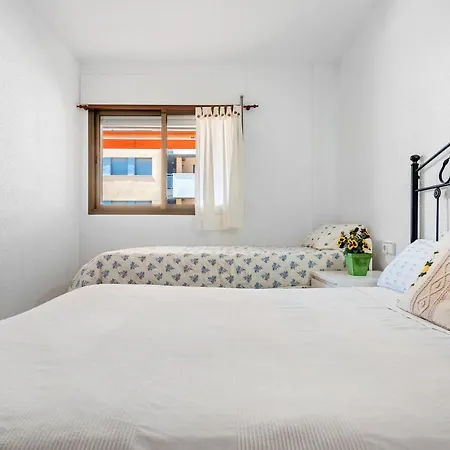 Apartment Ideal Familias La Pineda